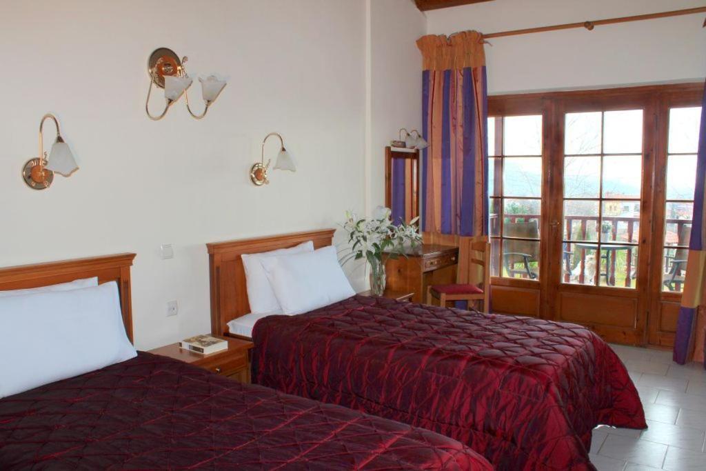 Famissi Eden Hotel 칼람파카 객실 사진