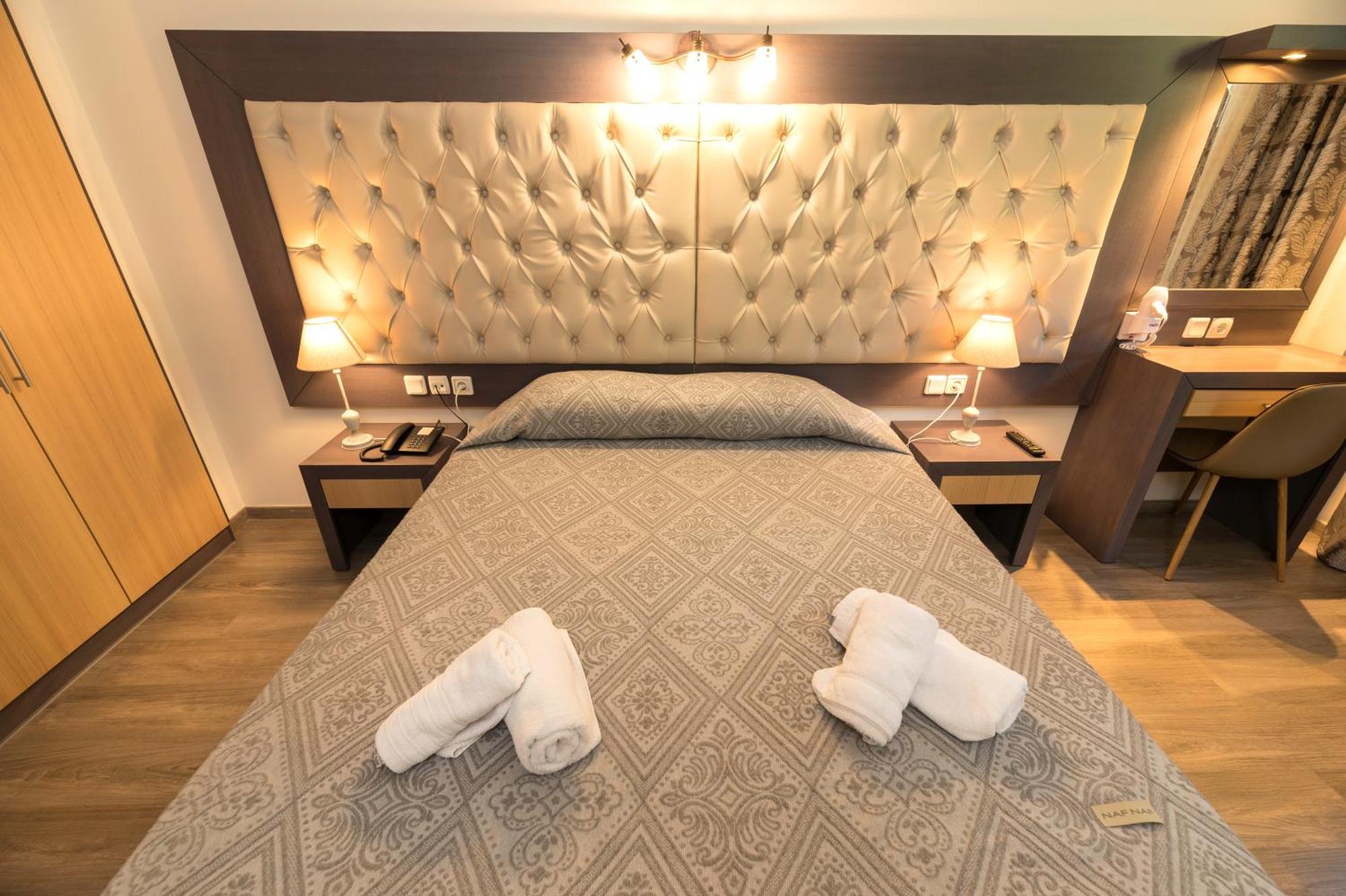 Famissi Eden Hotel 칼람파카 외부 사진
